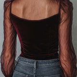 Blusa Retro em Veludo de Poliéster com Mangas Transparentes