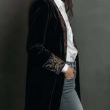 Octavia | Blazer Ajustado com Acabamento Barroco