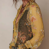 Blusa de Chiffon Floral com Folhos e Fecho Frontal