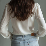 Blusa Romântica de Renda com Folhos – Branco Marfim