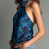 Blusa Halter Retro de Cetim Verde-Petróleo com Gola Alta, Estampado Floral e Lenço