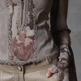 Blusa Vintage em Patchwork de Camurça Ecológica com Renda e Estampados Florais
