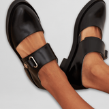 Antonietta - Sapatos Mary Jane Clássicos com Fivela Ajustável