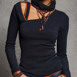 Blusa de Malha Retro com Ombros Assimétricos e Acabamento Contrastante