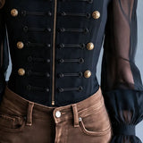 Camisa Cropped Estilo Retro com Colarinho de Folhos e Mangas Transparentes