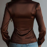 Blusa de Cetim Luxuosa Cor de Caramelo com Fecho de Correr e Franzido