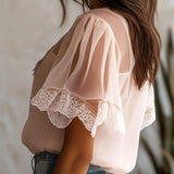 Blusa de Chiffon Boho com Bordado Floral