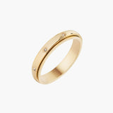 anel eternity giratório dourado com estrelas