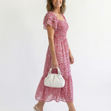 Odette | Vestido Midi Floral com Ombros à Mostra e Franzido