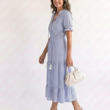 Dakota | Vestido Midi às Riscas em Camadas com Manga Curta