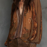 Blusa Boho Vintage Transparente Floral com Mangas Amplas