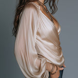 Blusa Elegante de Cetim Cruzada com Laços Laterais