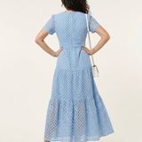 Brielle | Vestido Midi em Camadas com Decote em V e Manga Curta