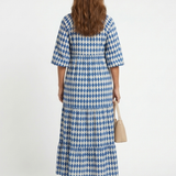 Elodie | Vestido Midi em Camadas com Estampado de Losangos