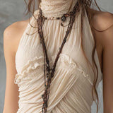 Top Boho Romântico de Chiffon Plissado com Decote Halter