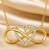 Colar com Pingente Coração Infinito em Ouro Branco