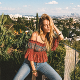 Blusa Boho Chic Ombros Descobertos com Franzido