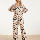 Blusa com Decote V e Estampado Azteca Gráfico | Sand - Multicolor