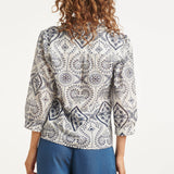 Blusa com Bordado Paisley e Babados | White - Navy