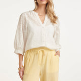 Blusa Bordada com Abotoamento e Mangas de Três Quartos | White
