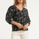 Blusa Feminina com Estampado Floral Refinado e Decote V | Black White