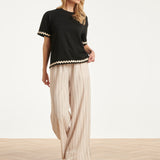Dames T-Shirt Met Golvende Afwerking | Black - Sand