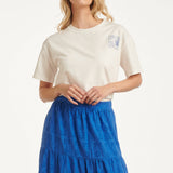 Dames T-Shirt Met Salty Haze Print Voor- En Achterzijde | Off White - Cobalt