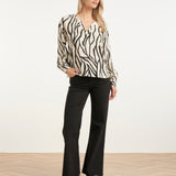 Top Feminino com Estampado Zebra Abstrato em Off-White e Preto | Off White - Black
