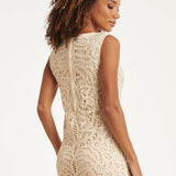Vestido de Croché Elegante com Estampado Floral em Off-White | Off White