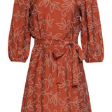 Vestido Elegante com Estampado Floral e Cinto | Brique