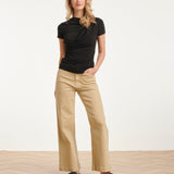 Elegante Stretch Top Met Gedrapeerde Halslijn | Black