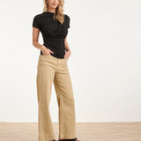 Elegante Stretch Top Met Gedrapeerde Halslijn | Black