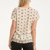 Top com Decote V, Bordado Azteca Gráfico e Mangas Curtas | Off White - Black