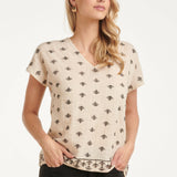 Top com Decote V, Bordado Azteca Gráfico e Mangas Curtas | Off White - Black