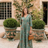 Marina | Vestido Longo Floral com Decote em V e Manga Três Quartos