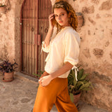 Blusa Off-White Leve com Bordado Delicado | White