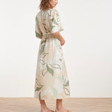Midi Jurk Met Groene En Beige Bladprint En Ceintuur | Soft Green - Muticolour