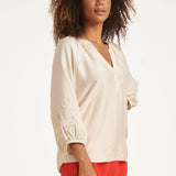 Soepelvallende Blouse Met Geborduurde Mouwen | Off White