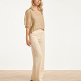 Top Met Jacquard Bloemenprint En V-Hals | Dark Sand