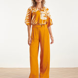 Tuniek Top Met Blad Print En Strikdetail In Oker Geel | Mustard - Off White