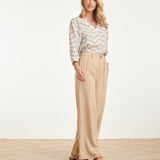 Top com Decote V e Estampado Chevron | Multicolor