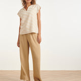 Top com Decote V e Estampado Diagonal | Sand - Dark Sand