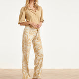 Calças Largas Femininas com Estampado Bege em Tecido Travel | Off White - Dark Sand