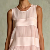 Estrella Vestido Mini de Chiffon Rosa-Claro Plissado com Design de Camadas e Patchwork