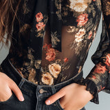 Blusa Vintage Preta de Chiffon Transparente Floral com Laço no Decote