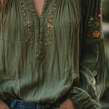 Camisa de Algodão Verde-Oliva com Bordado Floral Boho