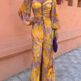 Greta™ – Vestido Floral Comprido com Decote Profundo