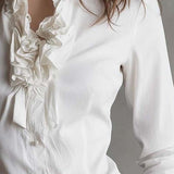Blusa Branca com Debrum de Folhos Inspiração Vintage