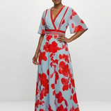 Corinne | Vestido Maxi Floral com Decote em V e Manga Curta