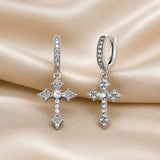 Brincos em Ouro Branco com Zircónias Engastadas
